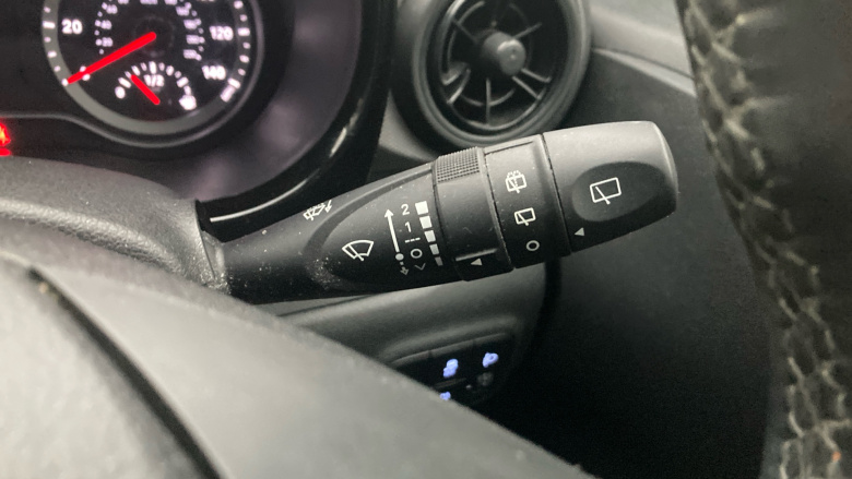 Hyundai i10 1.2 MPi SE Connect 5dr Petrol Hatchback